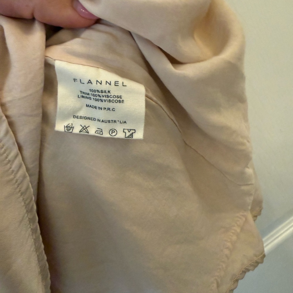 FLANNEL Australia silk tiered ruffle dress - Picture 8 of 8